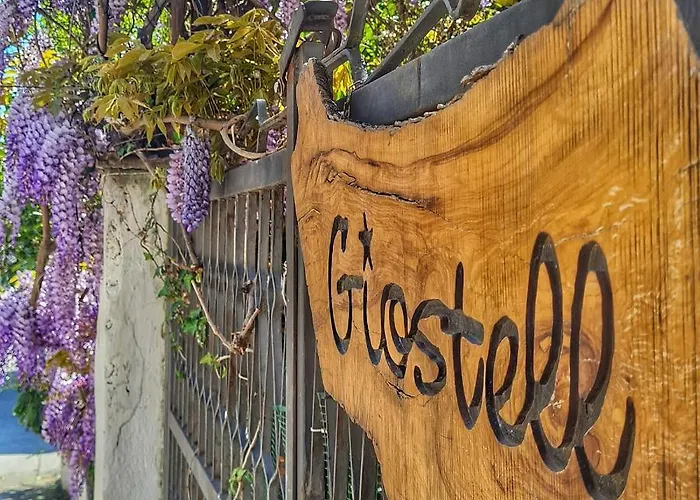 Residenza Giostell 4* מרינה די קמרוטה