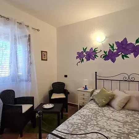 Residenza Giostell 4* マリーナ・ディ・カメロータ